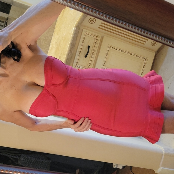 By The Way fun, flirty & feminine mimi bandage dress w wavy bottom hem, XS - Picture 1 of 16